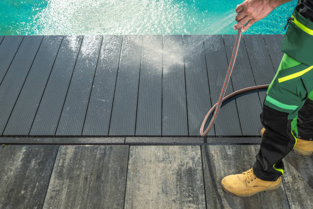 Best Pressure Washing Contractors  in Watford City, ND