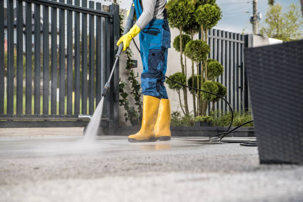 Best Deck Pressure Washing  in Watford City, ND