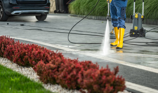 Best Commercial Building Pressure Washing  in Watford City, ND